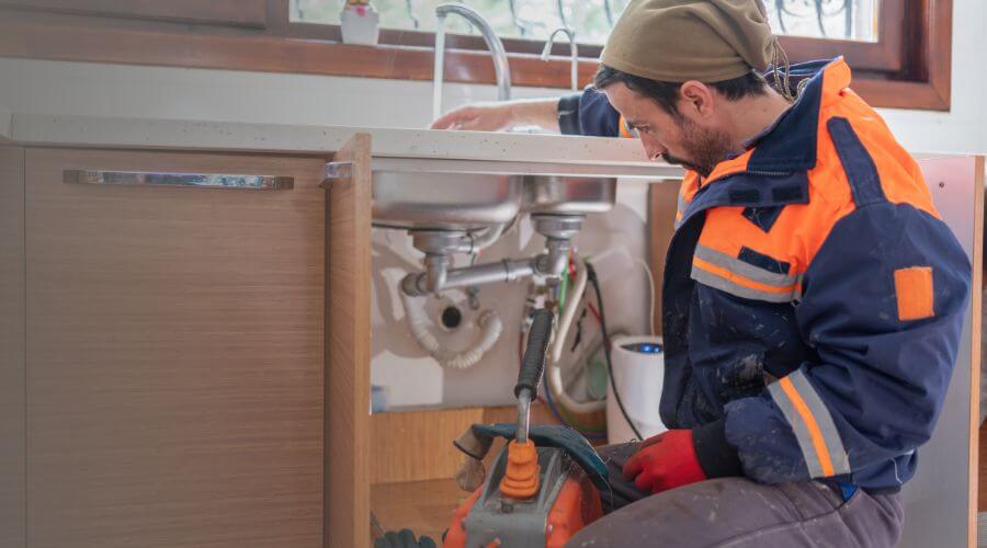 Local water heater installation in Cove, OR